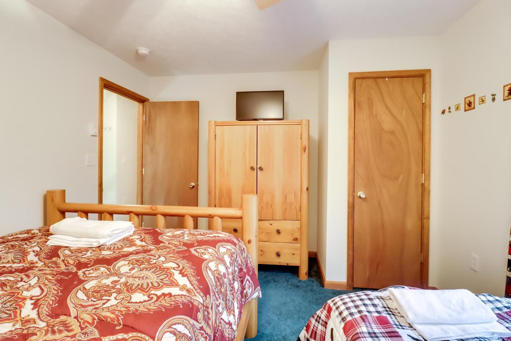 Pet-Friendly Pocono Lake Oasis With Hot Tub! المظهر الخارجي الصورة